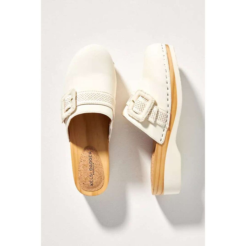 Kelsi Dagger Brooklyn Carve Flats/ White Clogs, size 7.5